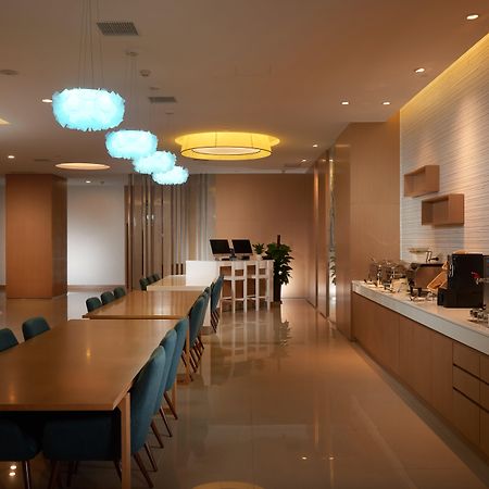 Holiday Inn Express Luoyang Yichuan By Ihg Экстерьер фото