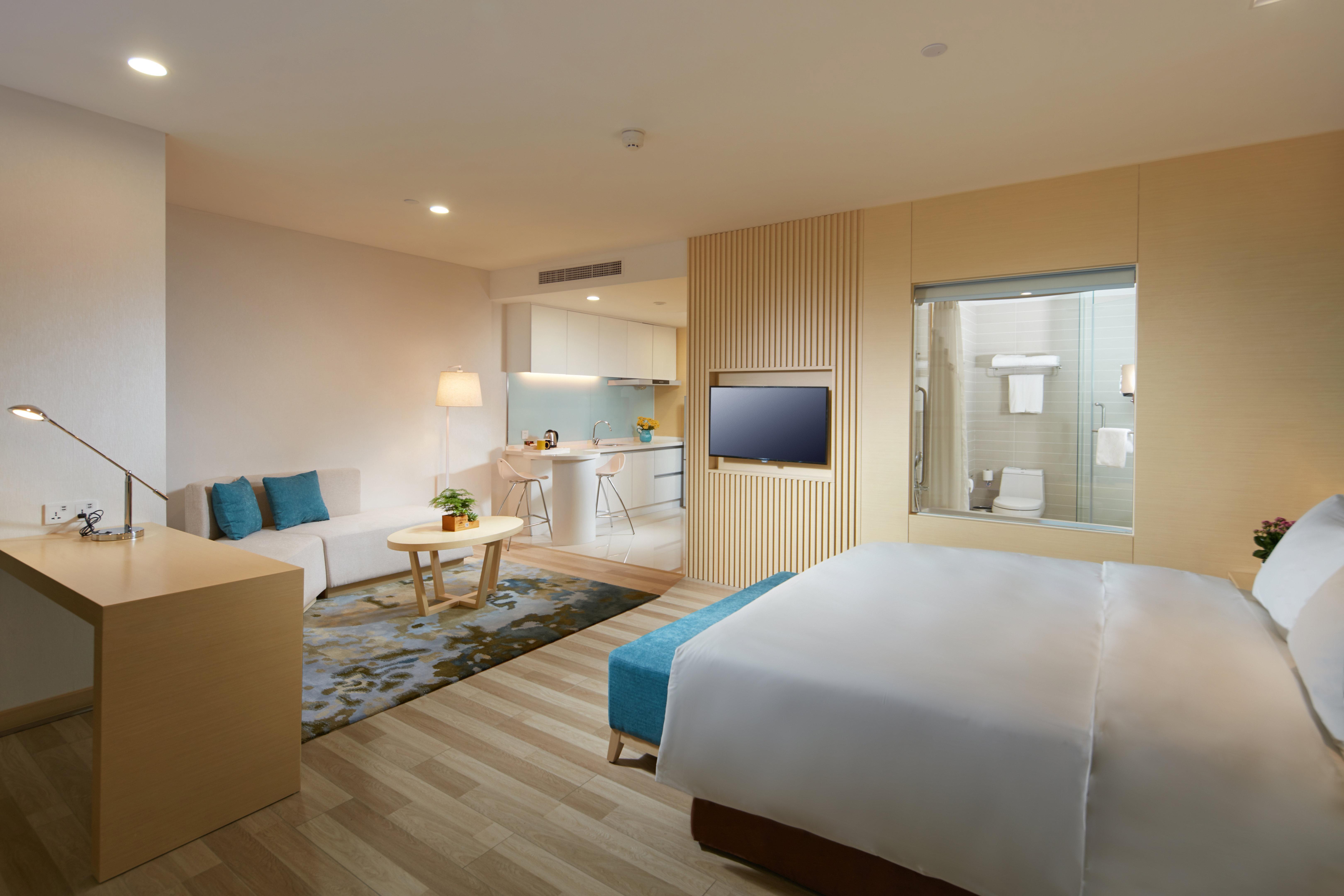 Holiday Inn Express Luoyang Yichuan By Ihg Экстерьер фото